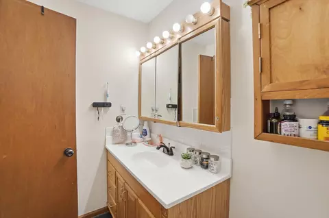 Bath - 5100 N River Rd, Springfield, OH 45502 photo 1 of 3