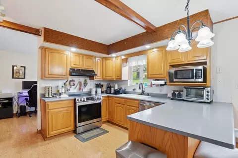 Kitchen - 5100 N River Rd, Springfield, OH 45502 photo 4 of 5