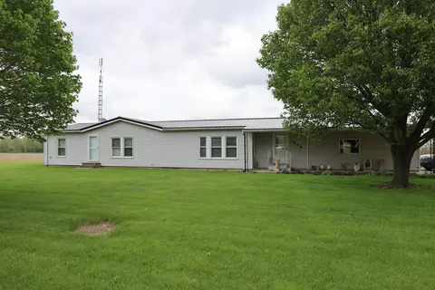 1866 Township Line Rd, Saint Henry, OH 45883