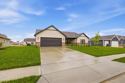 2765 Liette Dr, Troy, OH 45373