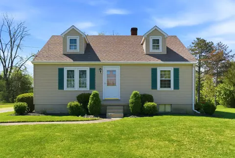 1030 Ginghamsburg Rd, Tipp City, OH 45371