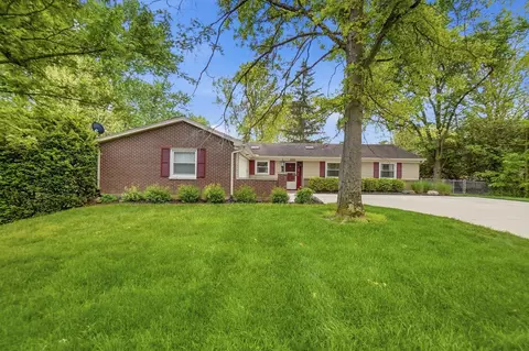 2193 Regent Park Dr, Bellbrook, OH 45305