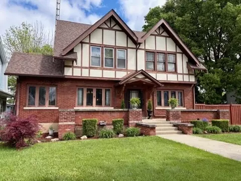 370 E Cassilly St, Springfield, OH 45503
