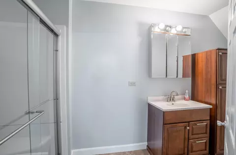 Bath - 812 S Miami Ave, Sidney, OH 45365 photo 1 of 2