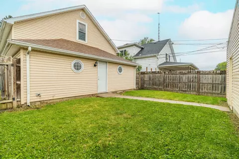 Exterior - 812 S Miami Ave, Sidney, OH 45365 photo 4 of 4