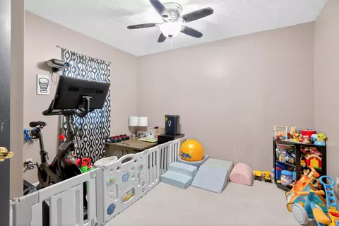 Bedroom - 9200 Johnston Slagle Rd, Sidney, OH 45365 photo 6 of 6