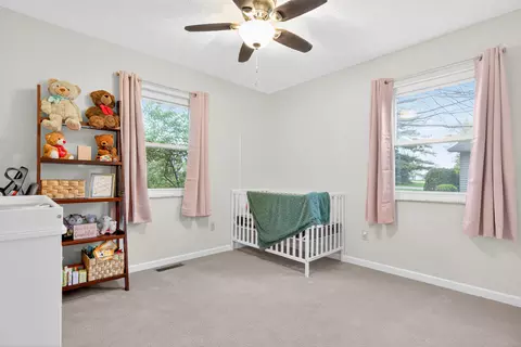 Bedroom - 9200 Johnston Slagle Rd, Sidney, OH 45365 photo 4 of 6
