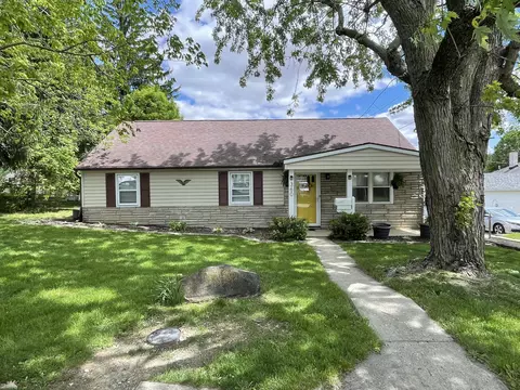 360 Ridge St, Piqua, OH 45356