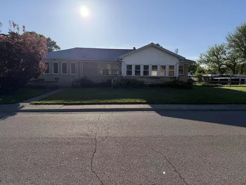 2416 Northmoor Dr, Springfield, OH 45503
