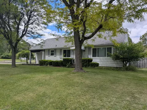 828 Covington Ave, Piqua, OH 45356