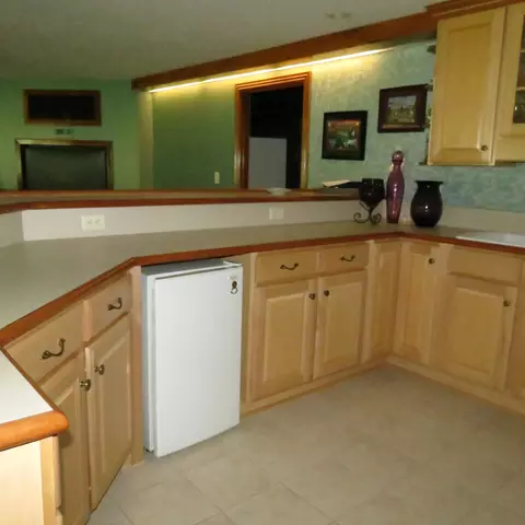 Kitchen - 10770 Scott Rd, Sidney, OH 45365 photo 6 of 7