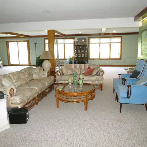 Living - 10770 Scott Rd, Sidney, OH 45365 photo 6 of 6