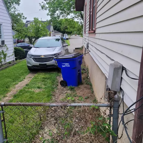 205 Redwood Ave, Dayton, OH 45405