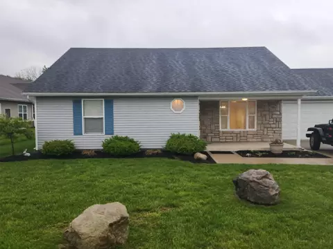 702 Fenview Dr, New Carlisle, OH 45344