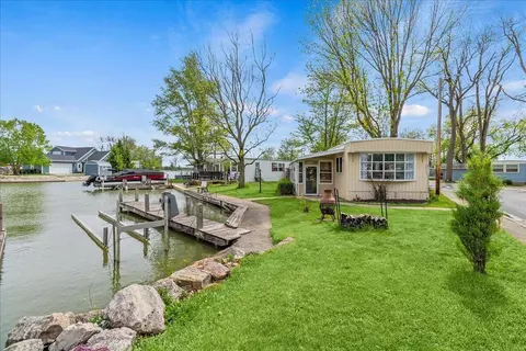 246 N Orchard Island Dr #31, Russells Point, OH 43348