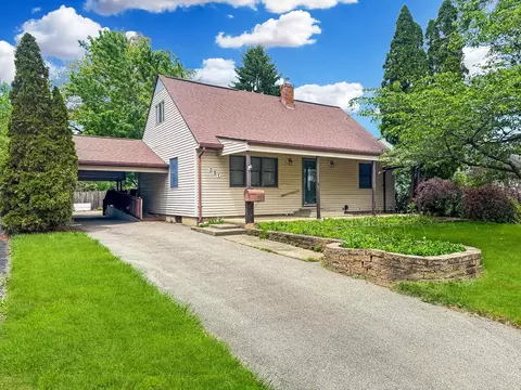 351 Deerfield Rd, Columbus, OH 43228