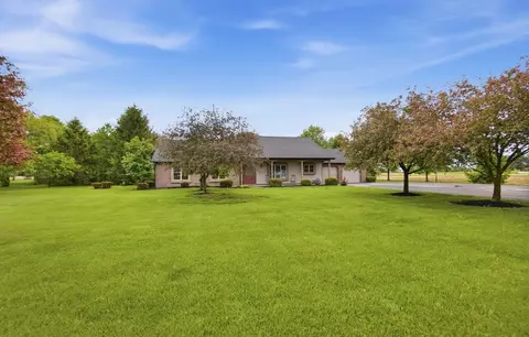 7131 N Spiker Rd, Piqua, OH 45356