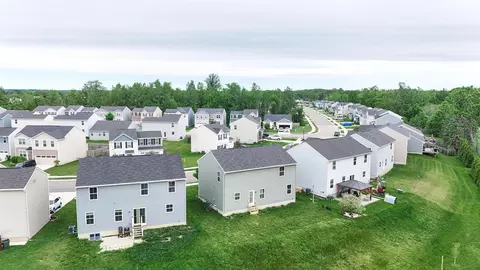 View/Area - 517 Skyway Dr, Springfield, OH 45505 photo 7 of 11