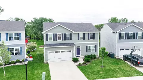 View/Area - 517 Skyway Dr, Springfield, OH 45505 photo 1 of 11