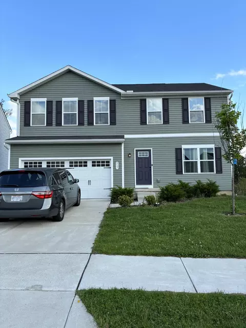 517 Skyway Dr, Springfield, OH 45505