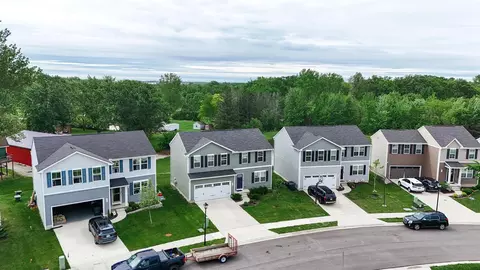 View/Area - 517 Skyway Dr, Springfield, OH 45505 photo 5 of 11