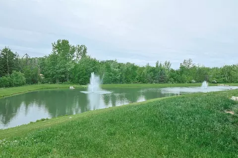 View/Area - 517 Skyway Dr, Springfield, OH 45505 photo 3 of 11