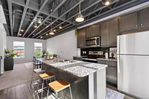 Kitchen - 24 N Center St, Springfield, OH 45502 photo 5 of 7