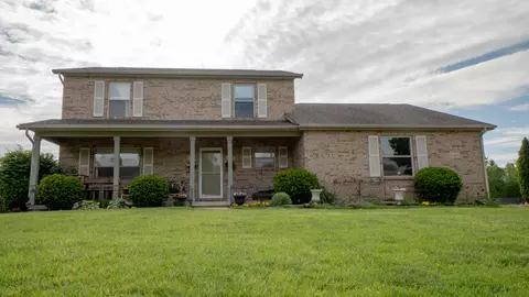 2320 Worthington Dr, Troy, OH 45373