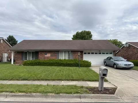 1232 Waterbury Pl, Troy, OH 45373
