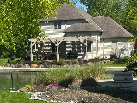 Exterior - 5519 E Hidden Shores Dr, Celina, OH 45822 photo 6 of 12
