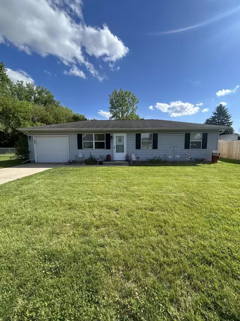 7995 Wescott Ave, Fairborn, OH 45324