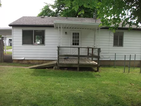 Exterior - 1611 Springmont Ave, Springfield, OH 45506 photo 7 of 7