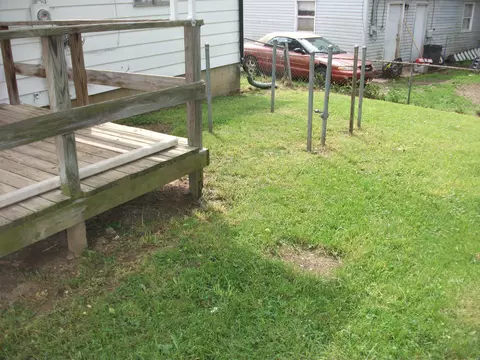 Exterior - 1611 Springmont Ave, Springfield, OH 45506 photo 6 of 7