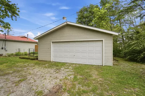 Exterior - 4400 Limerick Rd, Springfield, OH 45502 photo 2 of 5
