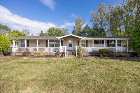 16235 Maple Ave, Belle Center, OH 43310