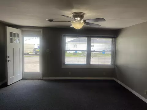 Living - 1105 Forest St, Sidney, OH 45365 photo 2 of 3