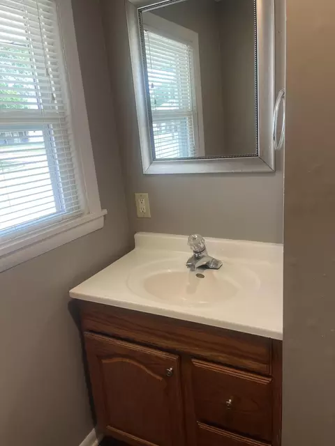 Bath - 1105 Forest St, Sidney, OH 45365 photo 1 of 2