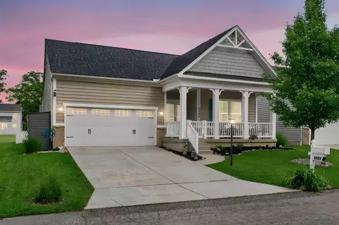 6588 Crabtree Ln, Dayton, OH 45424