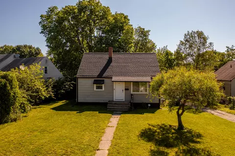 756 Alexander Dr, Dayton, OH 45403