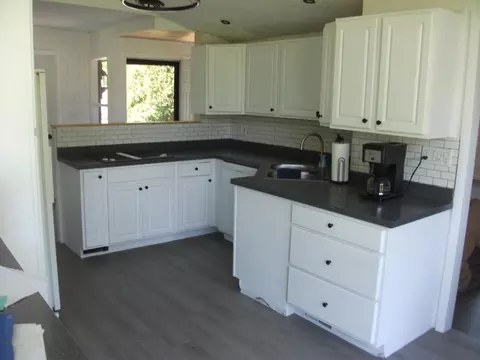 Kitchen - 2020 Winding Trl, Springfield, OH 45503 photo 1 of 2