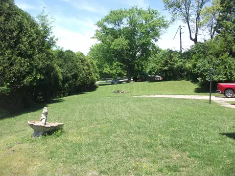 Exterior - 2020 Winding Trl, Springfield, OH 45503 photo 10 of 10