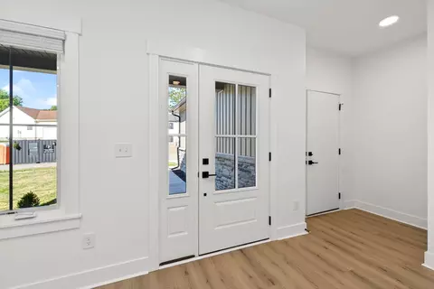 Entry Way - 1766 Northpoint Ln, Springfield, OH 45503 photo 1 of 3