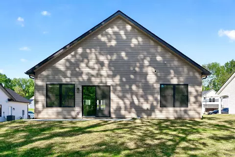 Exterior - 1766 Northpoint Ln, Springfield, OH 45503 photo 11 of 13