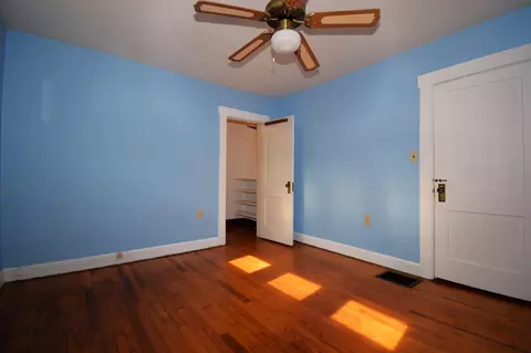 Bedroom - 3734 Lawrenceville Dr, Springfield, OH 45504 photo 2 of 5
