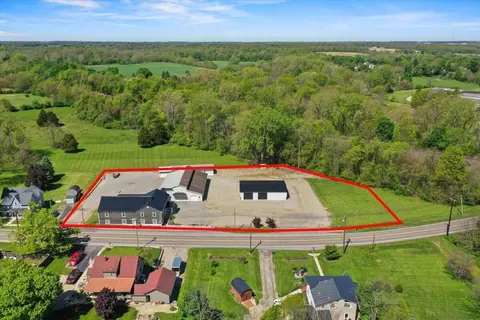 380 S Main St, De Graff, OH 43318