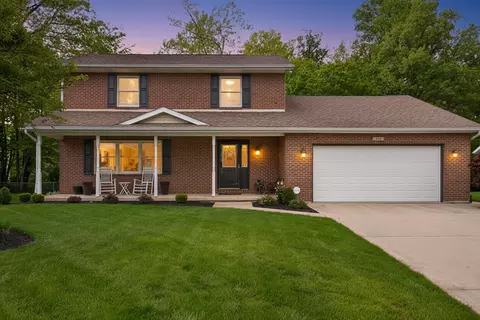 564 Foxcross Dr, Sidney, OH 45365