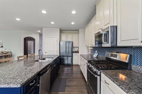 Kitchen - 1148 Red Maple Dr, Troy, OH 45373 photo 5 of 7