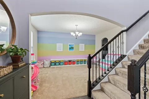Entry Way - 1148 Red Maple Dr, Troy, OH 45373 photo 3 of 16