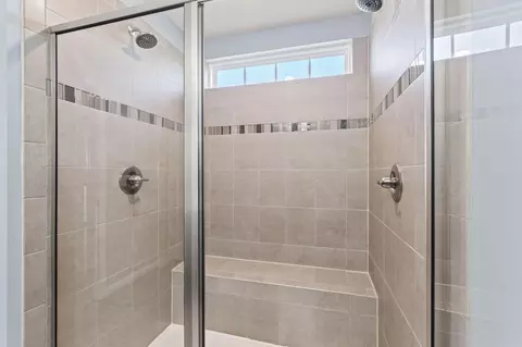 Bath - 1148 Red Maple Dr, Troy, OH 45373 photo 3 of 8