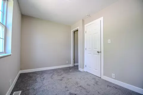 Bedroom - 231 Dayton Ave, Sidney, OH 45365 photo 4 of 4